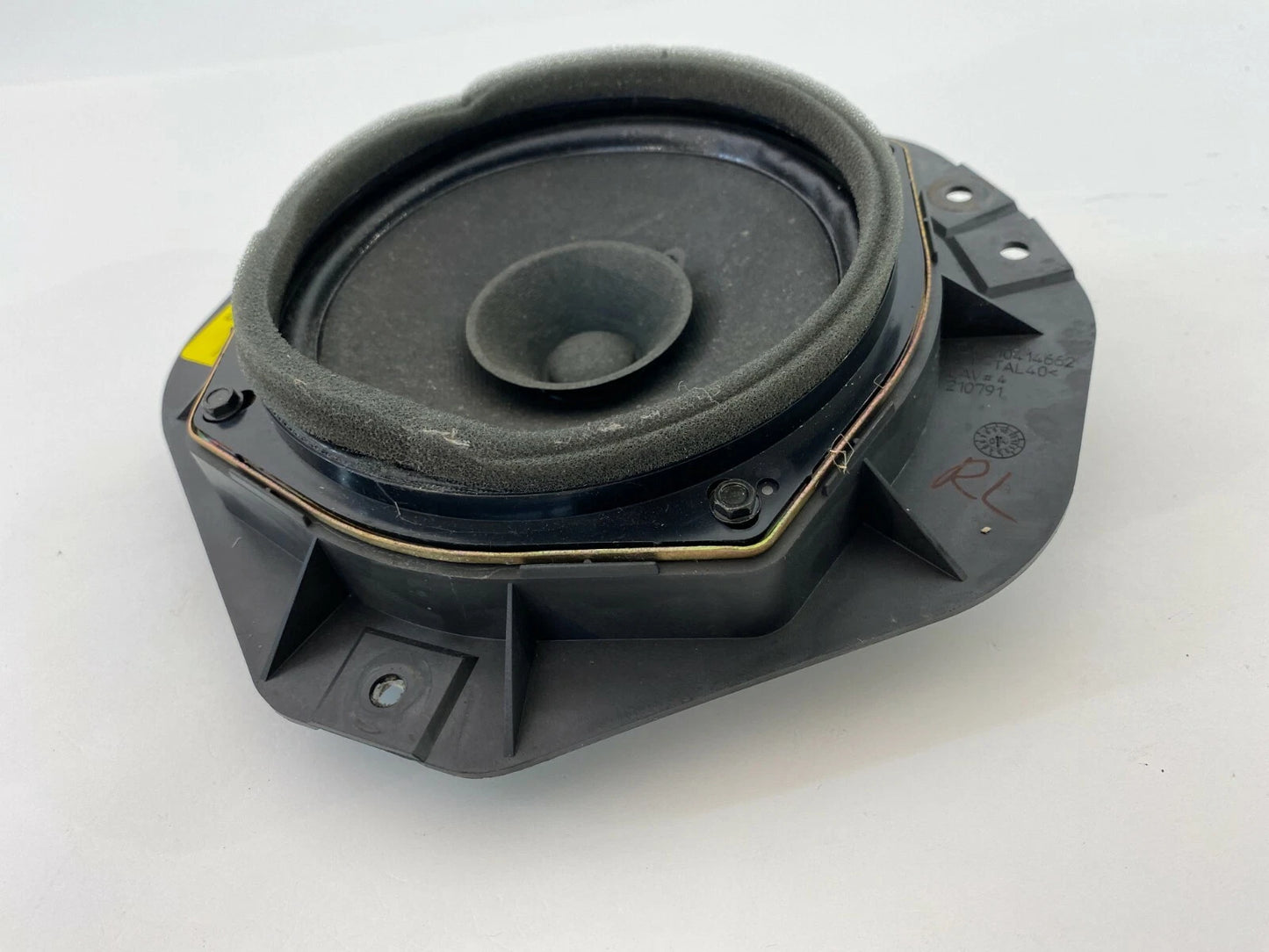 2002-2007 BUICK RENDEZVOUS REAR LEFT DOOR AUDIO SPEAKER SOUND SYSTEM 15223476