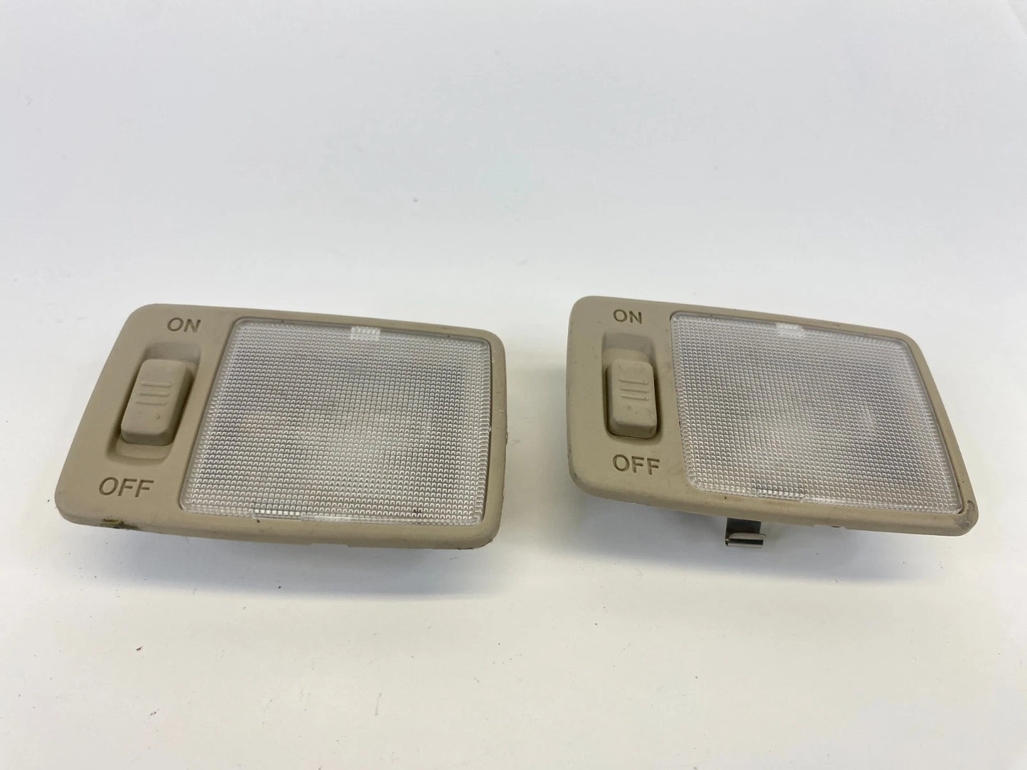 02 03-06 Lexus ES300 ES330 Front RH LH Roof Sun Visor Vanity Light Lamp Set Pair