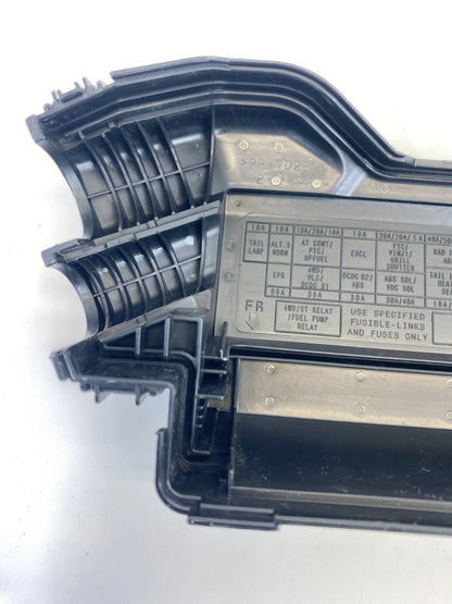 2015-2019 Nissan Versa Note Engine Fuse Relay Box Fusebox Cover Lid 284B8-1HA0C