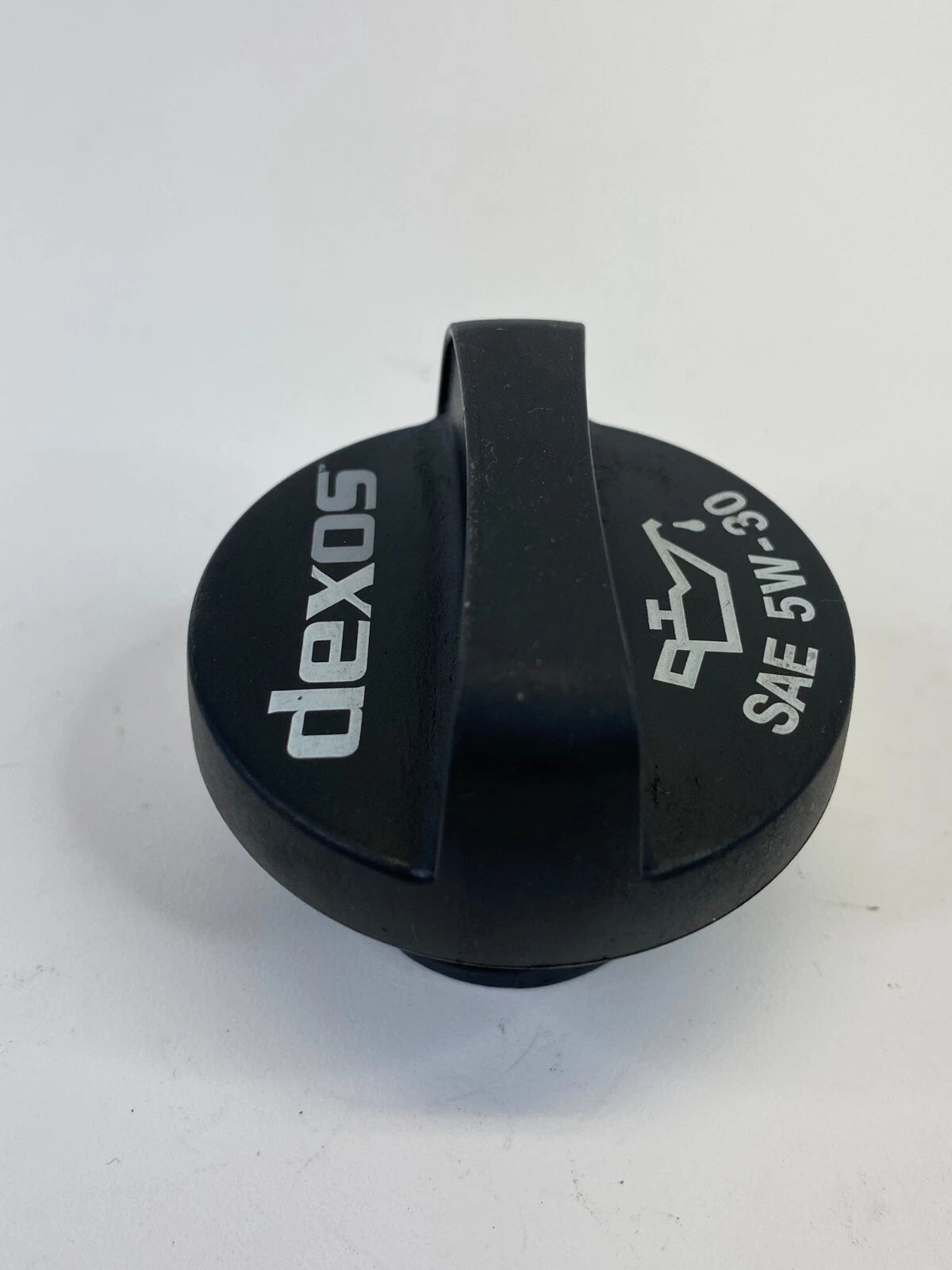 12-15 CHEVY CAPTIVA SPORT 12-17 REGAL 2.4L ENGINE OIL FLUID FILLER CAP SAE 5W-30