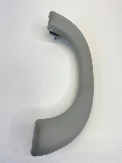03-09 MERCEDES BENZ E320 SEDAN FRONT RIGHT ROOF GRAB GRIB HANDLE A2118100051 OEM