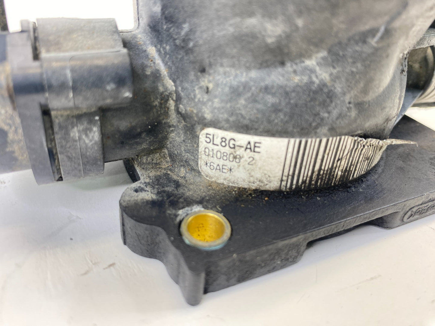 2005-2007 Ford Escape Mercury Mariner 2.3L Throttle Body Throttle Valve