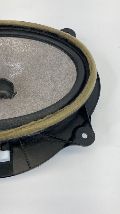 05-11 Toyota Camry 05-12 Avalon Front Side Door Audio Sound Speaker 86160-AA420