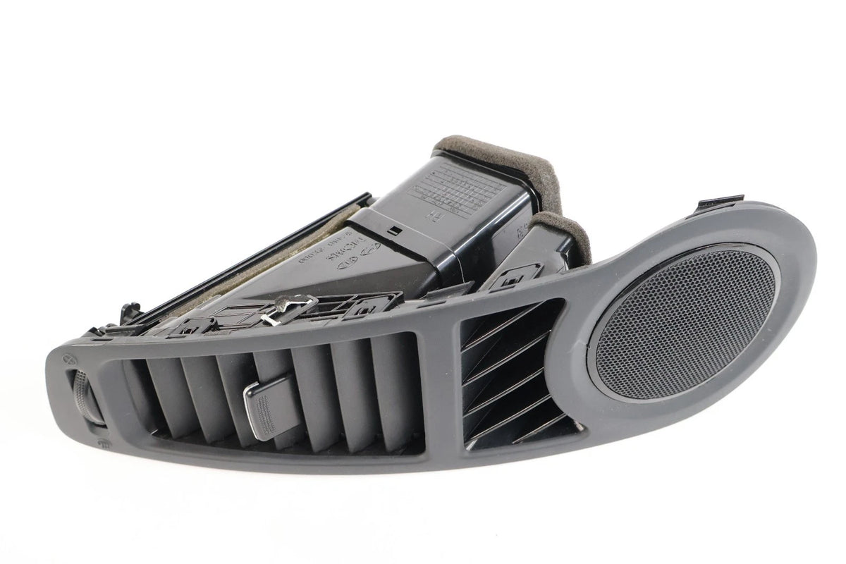 2010-2013 KIA SOUL DASH RIGHT SIDE OUTER A/C AIR VENT GRILLE BEZEL 97460-2K000