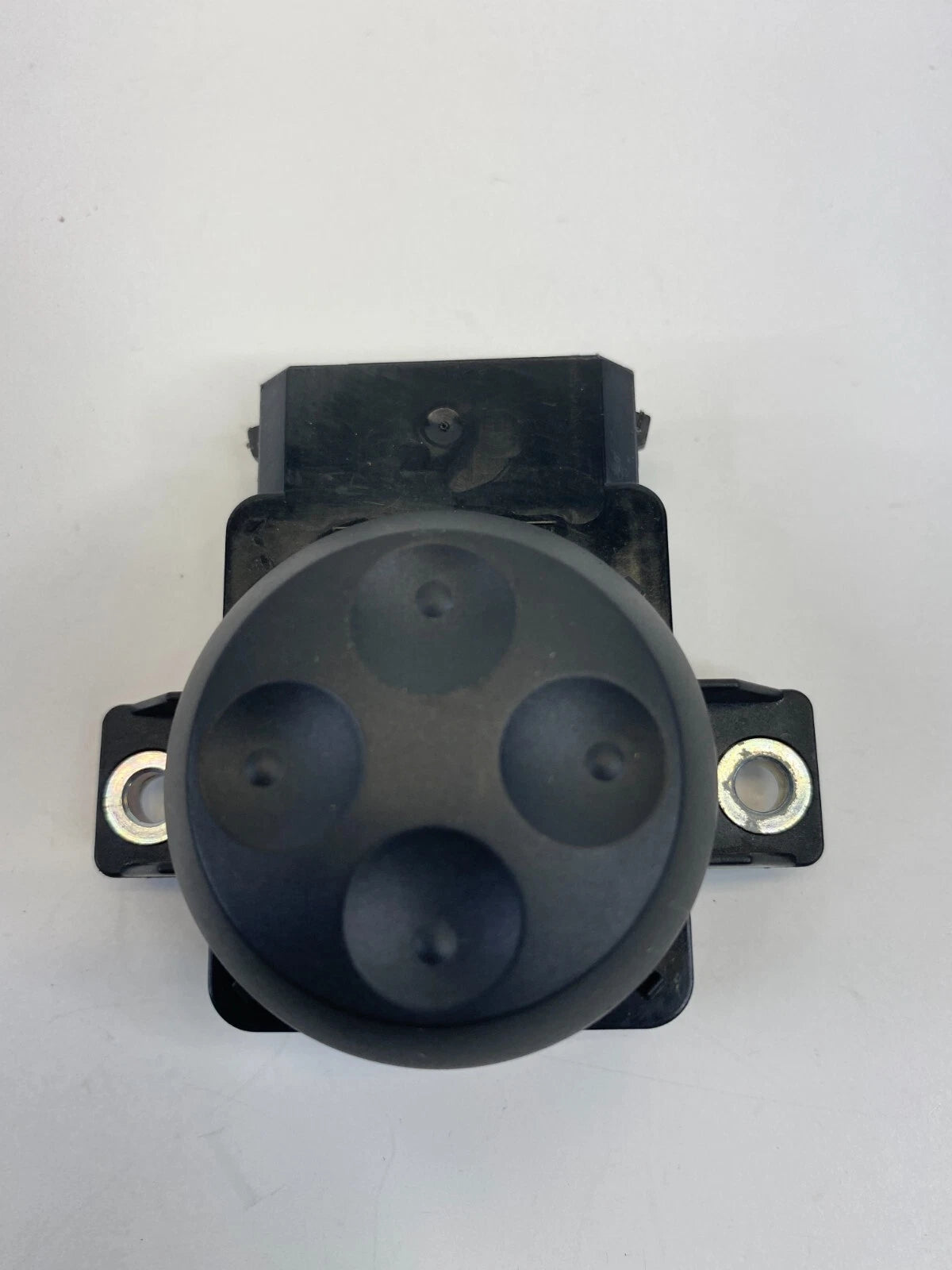 2009-2017 VOLKSWAGEN CC FRONT RIGHT SIDE SEAT LUMBAR CONTROL SWITCH 8E0959777B