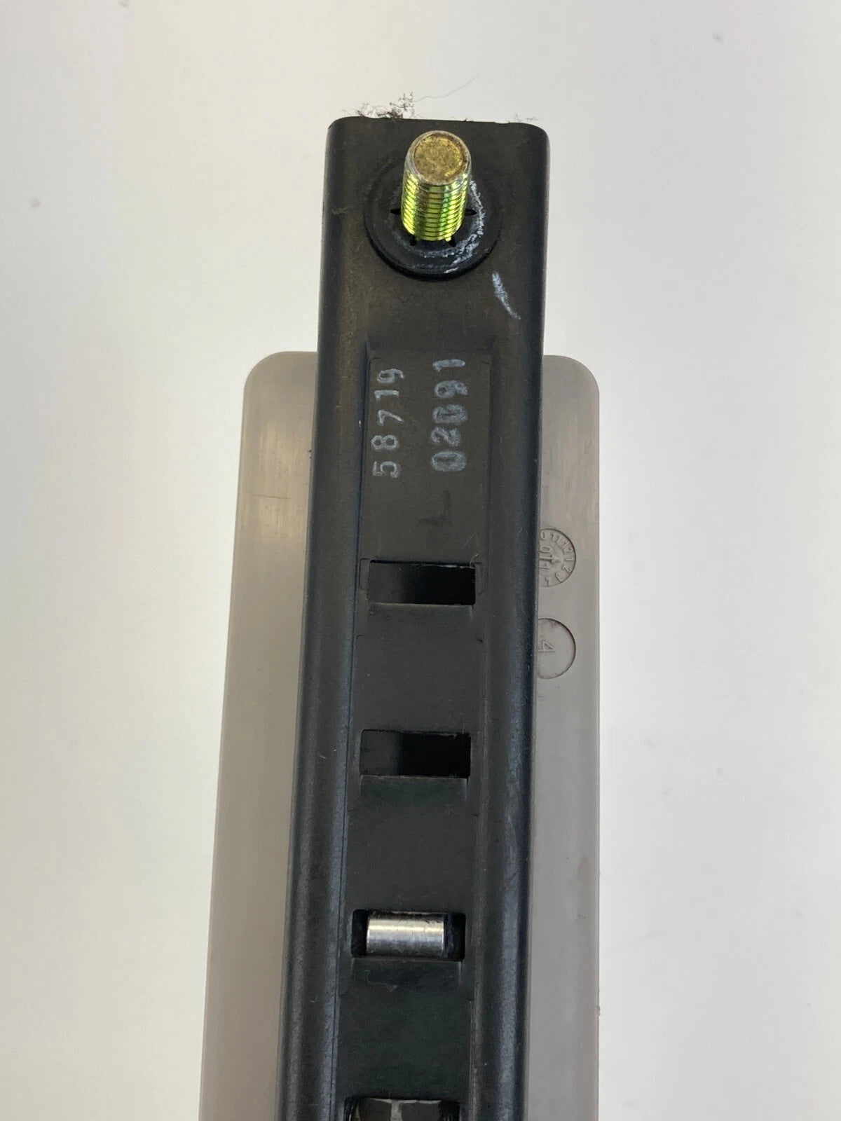 1999-2004 HONDA ODYSSEY SEAT BELT SEATBELT HEIGHT ADJUSTER OEM