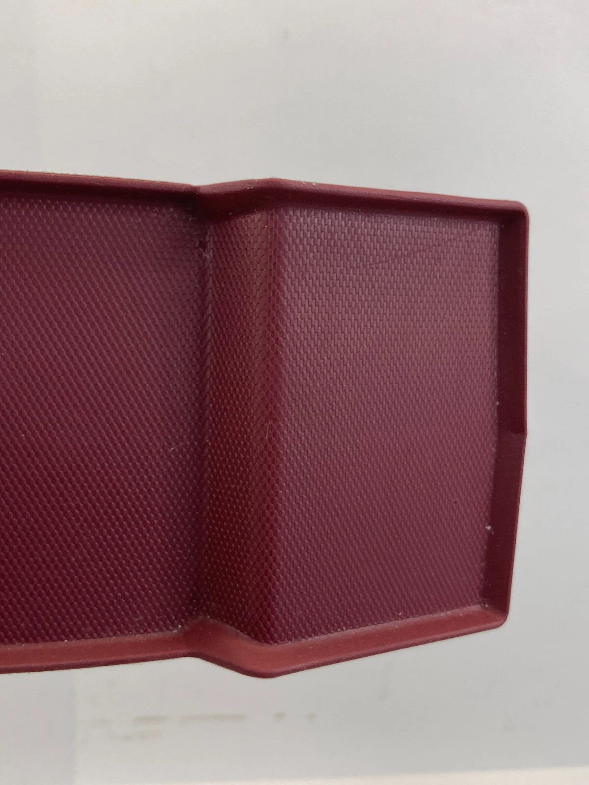 2010-2015 CHEVROLET EQUINOX CENTER CONSOLE STORAGE RUBBER MAT LINER AKE31579