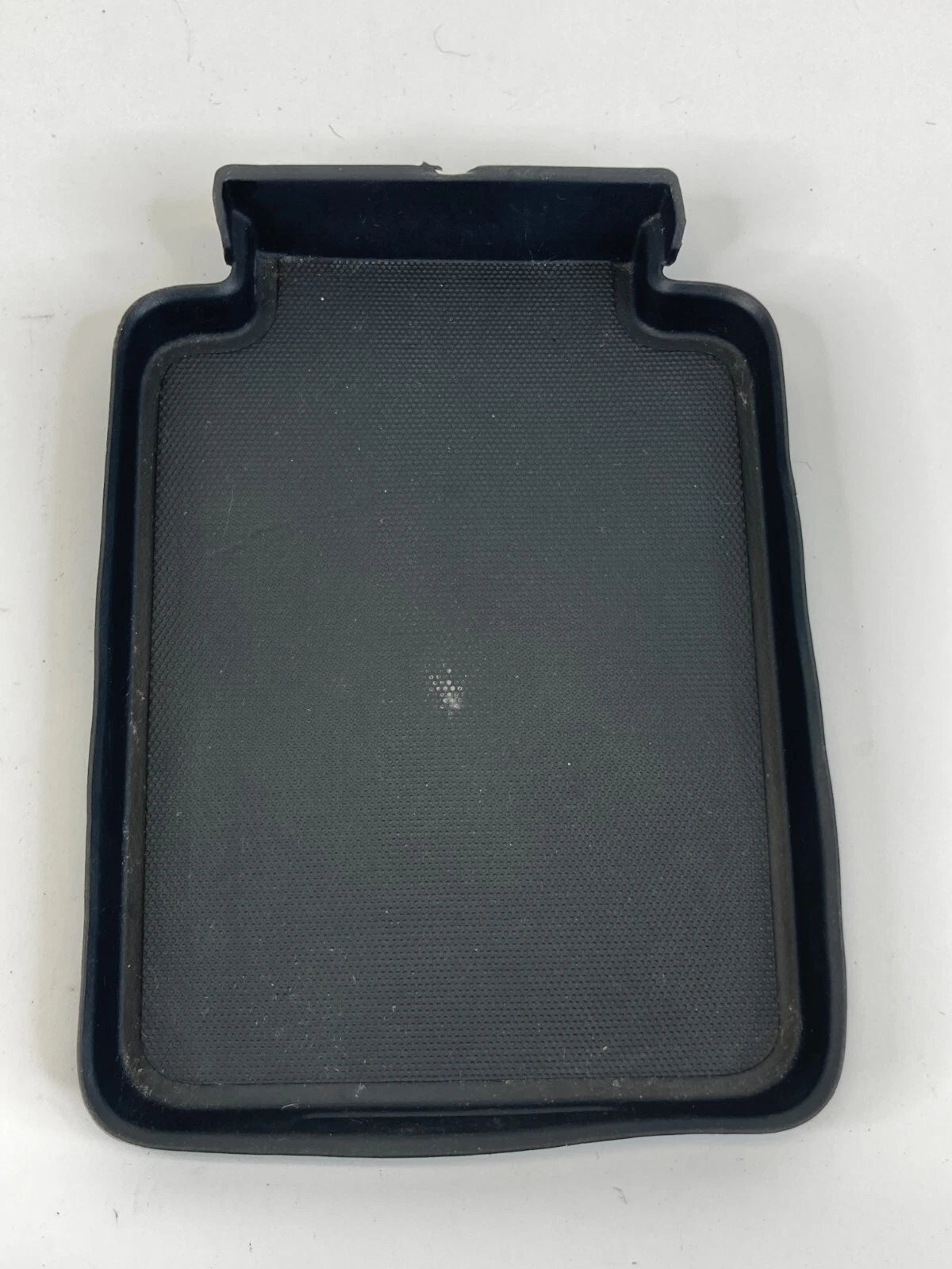 2009-2014 VOLKSWAGEN ROUTAN CENTER CONSOLE UPPER RUBBER MAT INSERT WIP1EV70 OEM