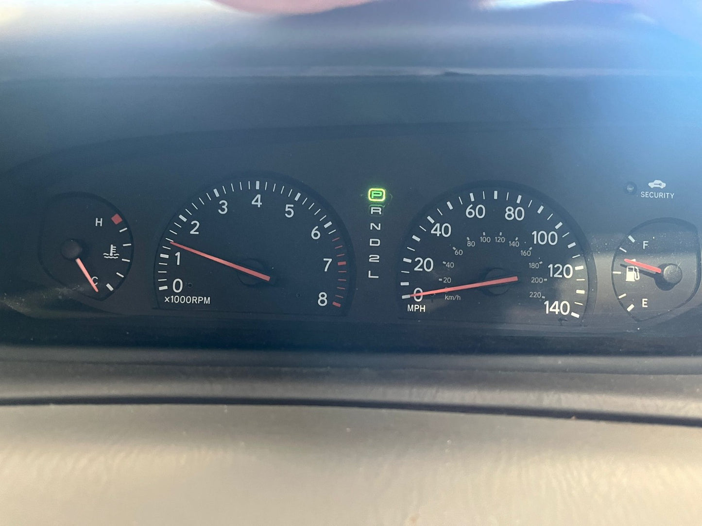 03 04 Toyota Avalon 3.0L AT Cluster Speedometer Gauges 290K Miles 83810-07060