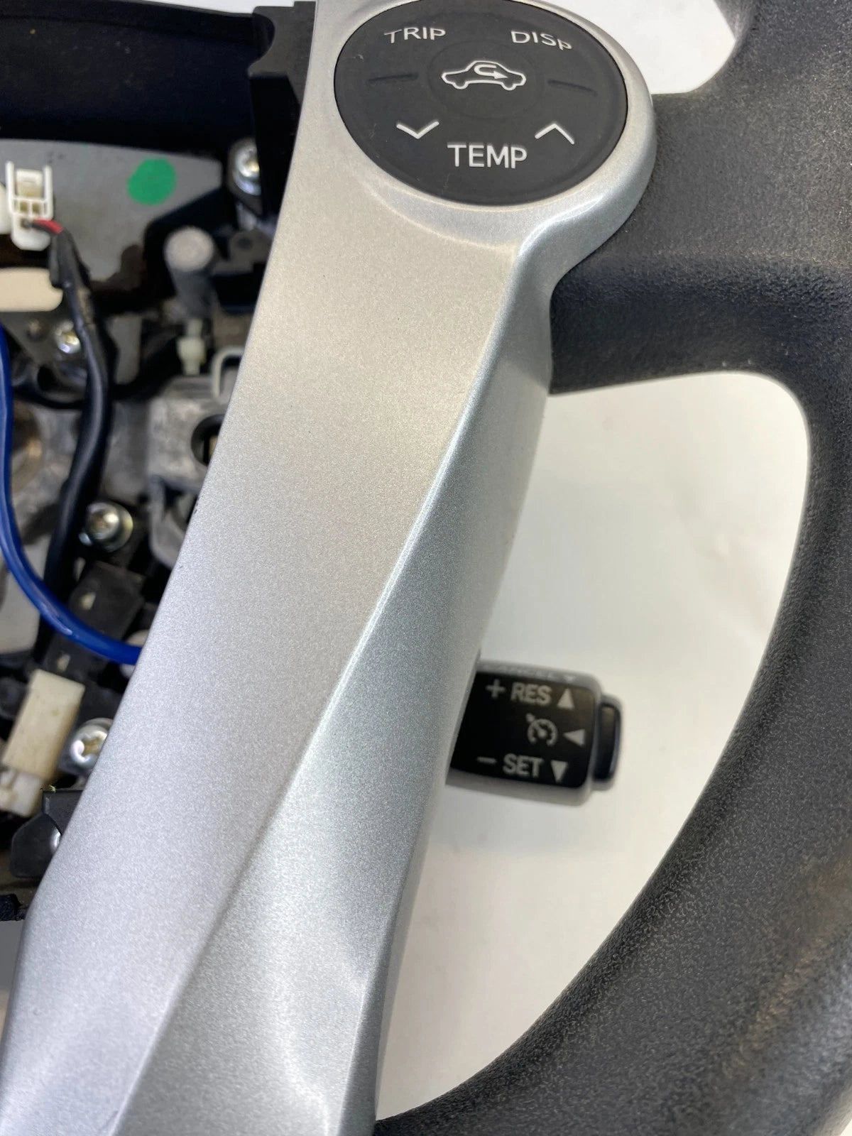 2010-2015 TOYOTA PRIUS STEERING WHEEL CRUISE CONTROL & SWITCHES OEM
