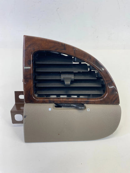 98-02 LINCOLN TOWN CAR DASH RIGHT AC AIR VENT DUCT GRILLE BEZEL XW1H19893AAW OEM