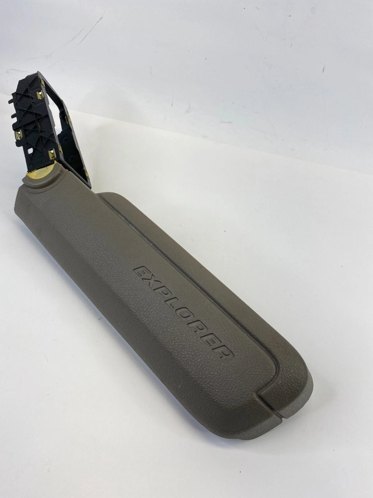 06-10 FORD EXPLORER FRONT RIGHT SIDE INNER DOOR ARMREST ARM REST PAD 6L247823942