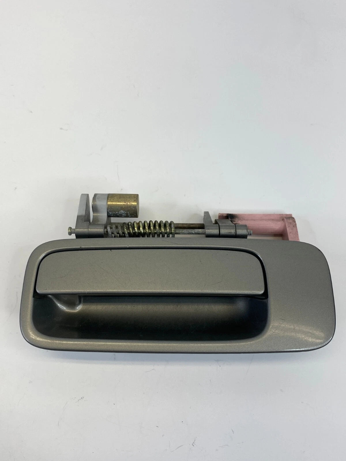 1997 1998 1999 2000 2001 LEXUS ES300 REAR LEFT SIDE OUTER DOOR HANDLE ASSEMBLY
