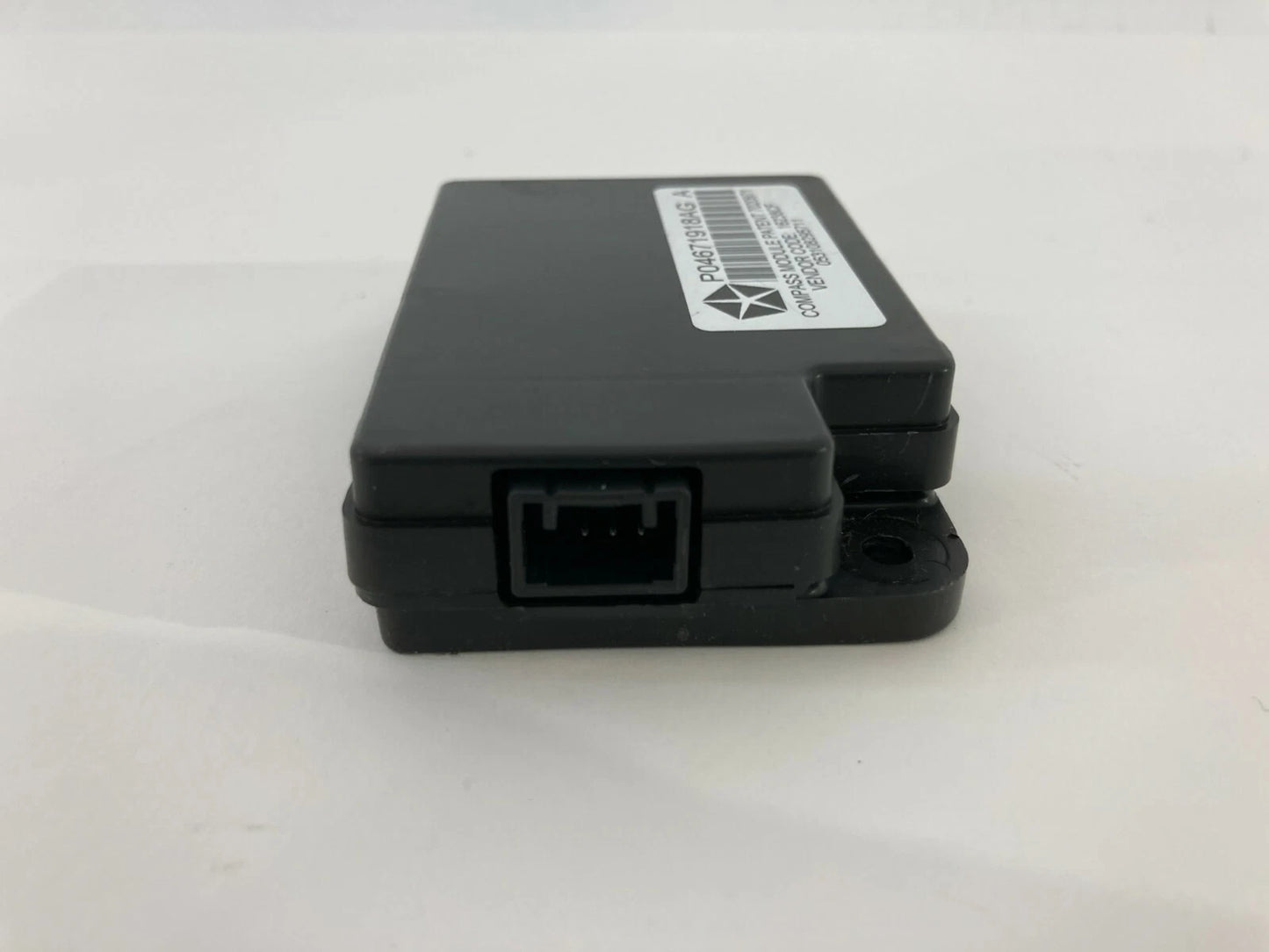 11-14 CHRYSLER 200 SDN 2.4 AT COMPASS & TEMPERATURE CONTROL MODULE P04671918AG