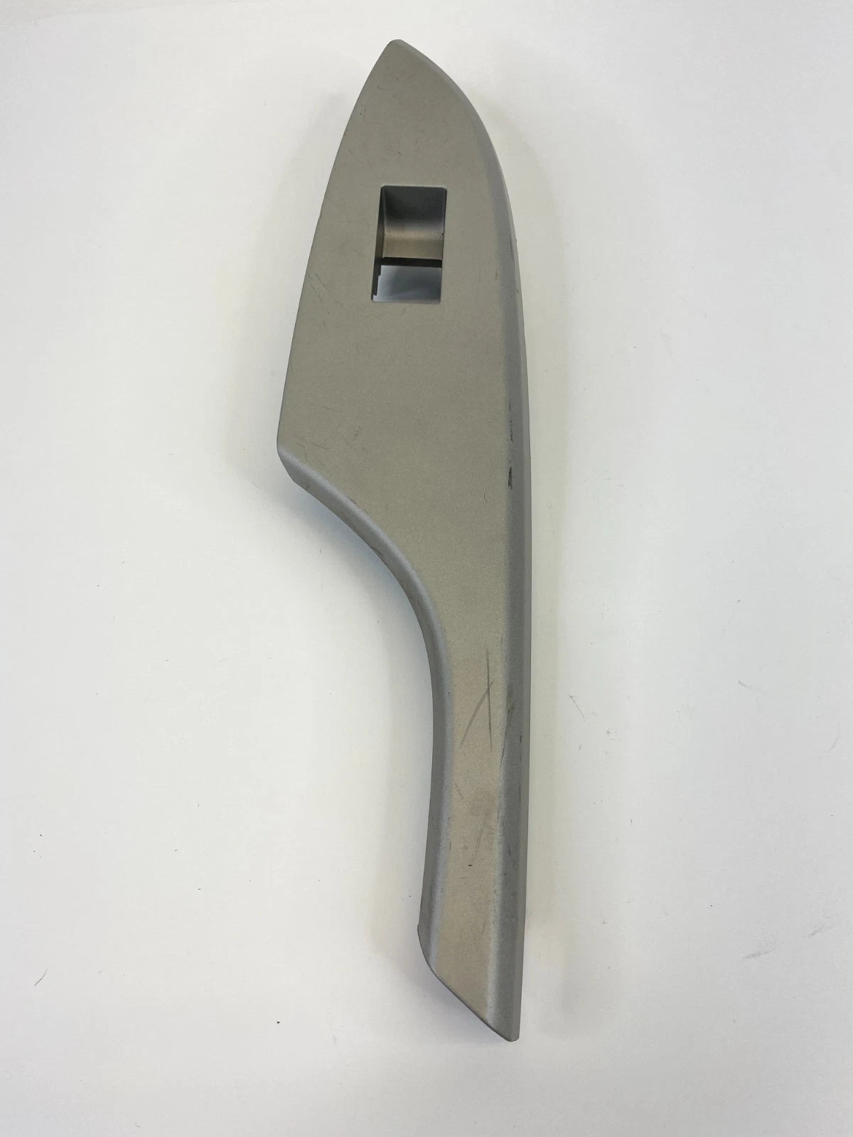 2009-2013 TOYOTA COROLLA REAR LEFT SIDE DOOR WINDOW SWITCH BEZEL 74272-02250