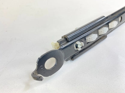 2009 2010 PONTIAC VIBE HATCHBACK FRONT LEFT OR RIGHT SEAT BELT HEIGHT ADJUSTER