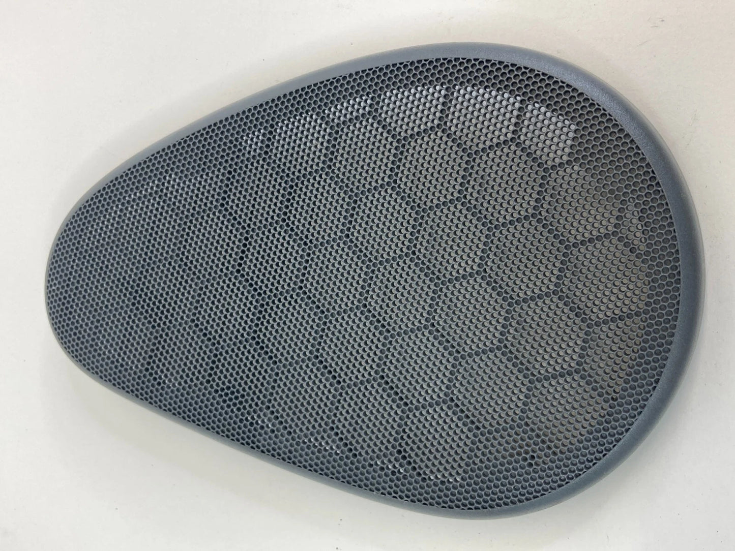 04-11 SAAB 9-3 CONVERTIBLE REAR RIGHT QUARTER PANEL SPEAKER GRILLE TRIM 12830788
