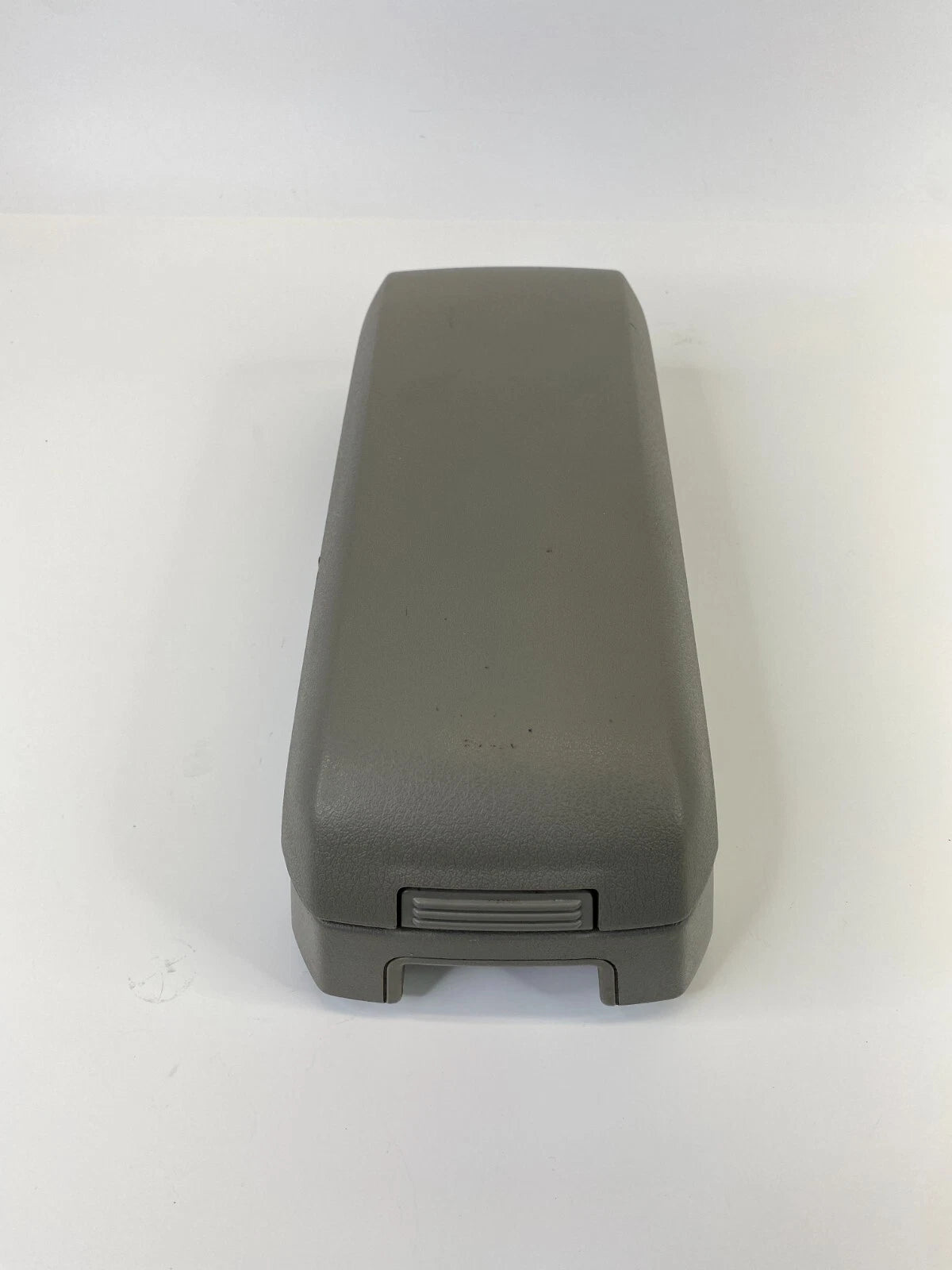 2010-2012 DODGE CALIBER CENTER CONSOLE STORAGE ARMREST ARM REST LID ASSY OEM