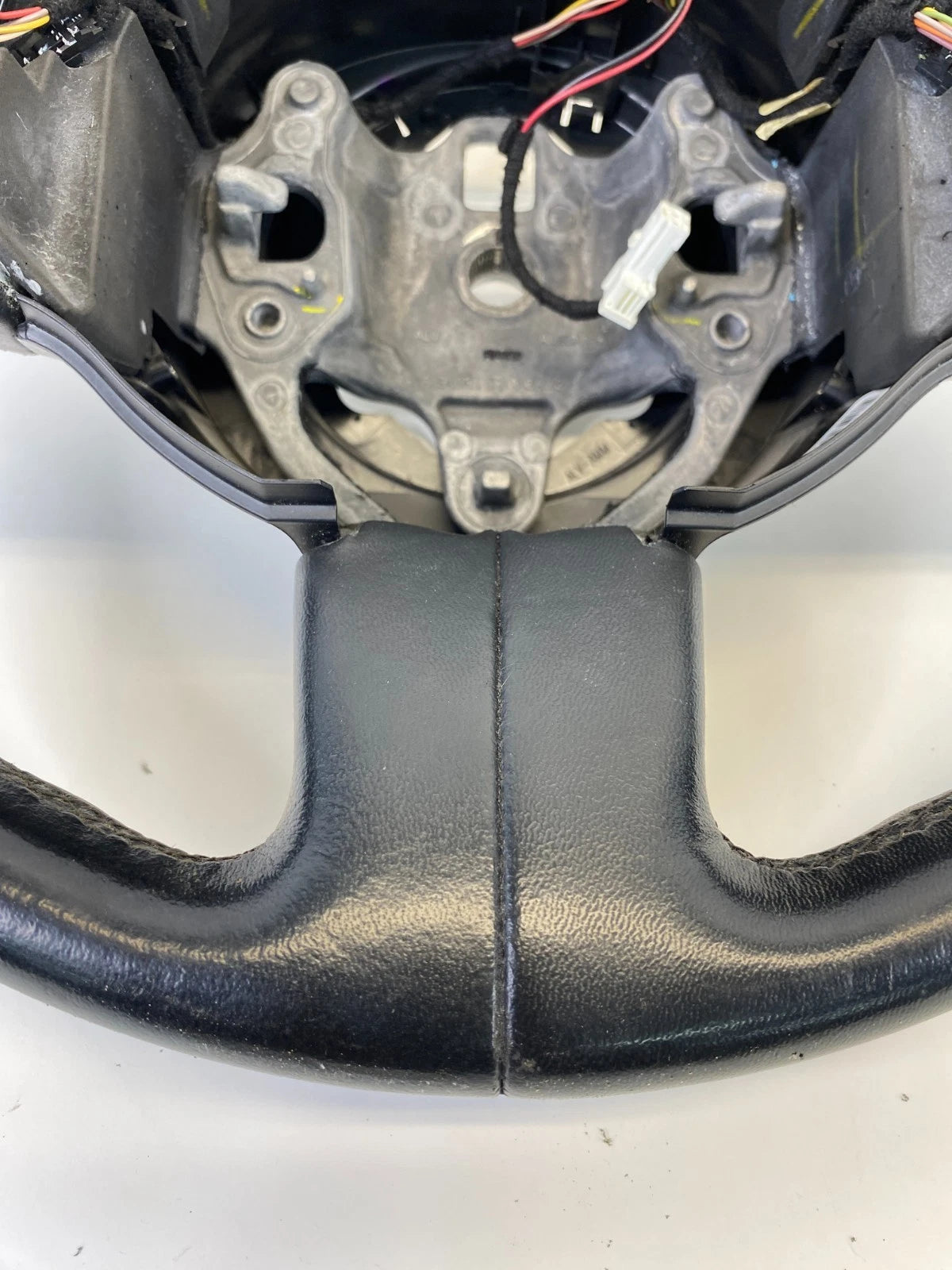 2012-2019 FIAT 500 STEERING WHEEL W/ CRUISE & AUDIO SWITCHES OEM