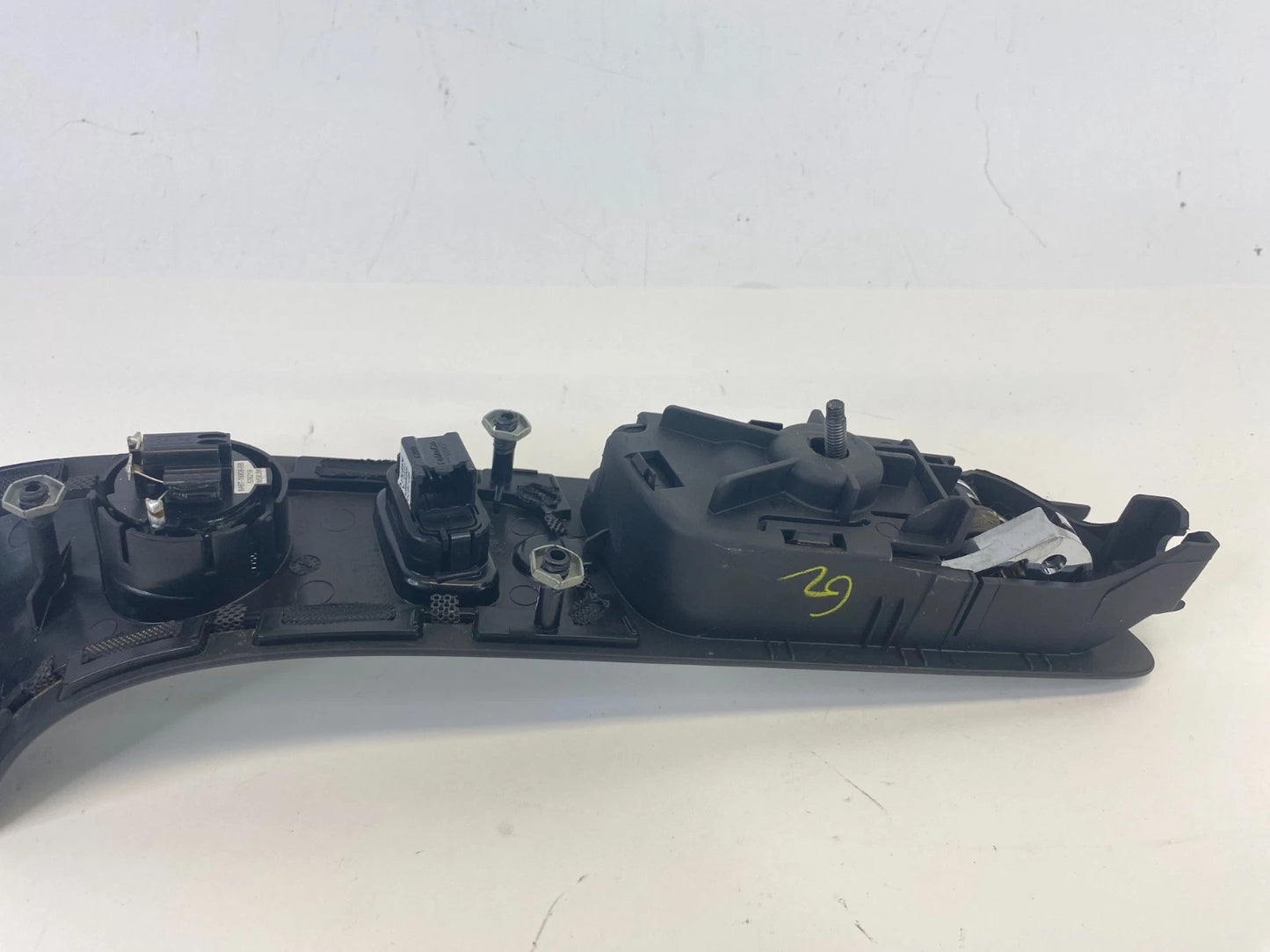 11-15 FORD EXPLORER 13-19 INTERCEPTOR UTILITY FRONT LEFT INTERIOR DOOR HANDLE