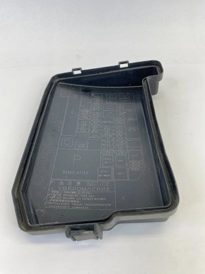 2012-2015 TOYOTA PRIUS ENGINE FUSE BOX RELAY COVER LID BLACK OEM 82662-47150