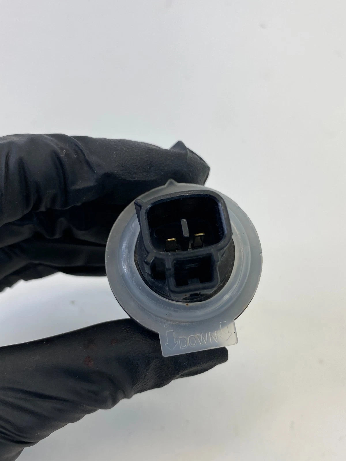 1997-2003 LEXUS ES300 2004-2006 ES330 WINDSHIELD WASHER FLUID LEVEL SENSOR OEM