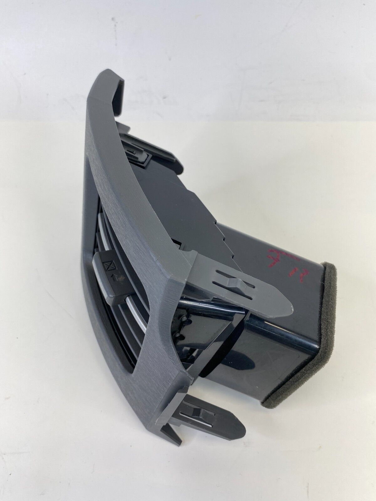 2010-2015 Toyota Prius Dash Right Side Air Vent Grille Outlet 55662-47030 OEM