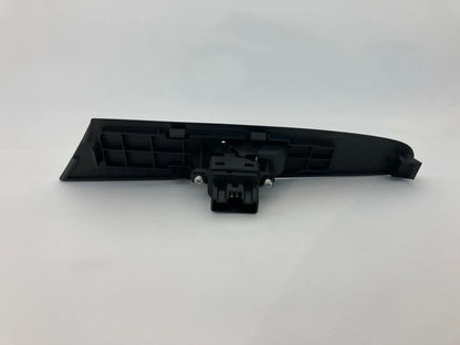 2004-2009 MAZDA 3 REAR LEFT SIDE DOOR POWER WINDOW CONTROL SWITCH B32H-66-370
