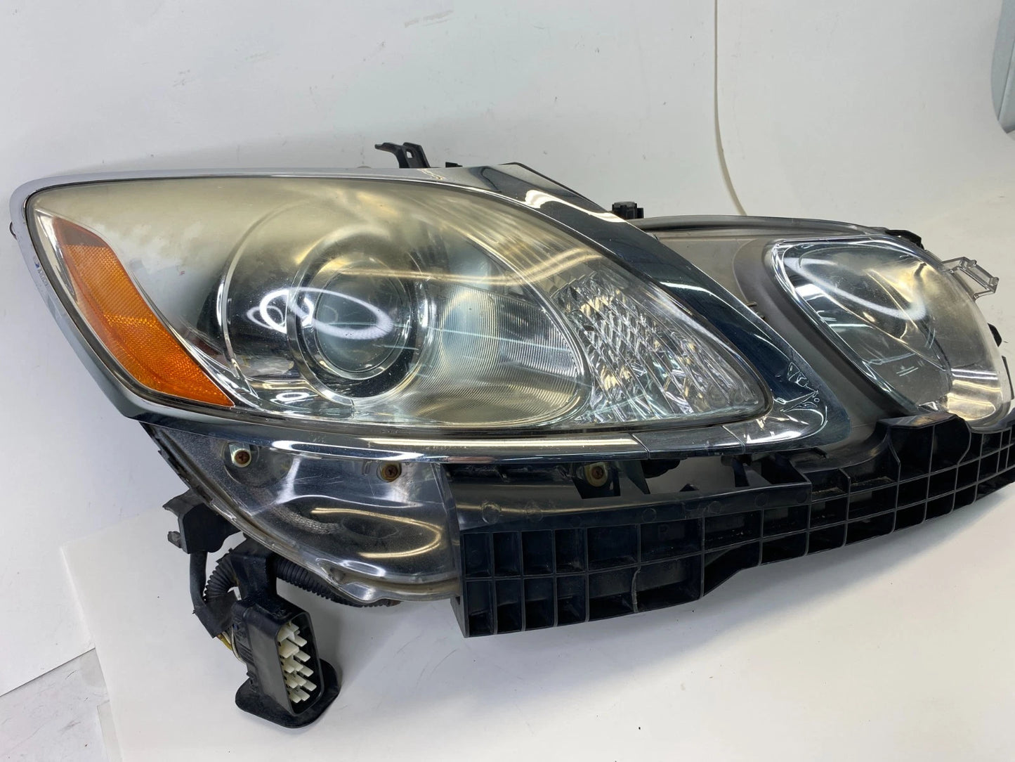 2007-2011 LEXUS GS350 FRONT RIGHT PASSENGER HEADLIGHT HEADLAMP HID XENON OEM