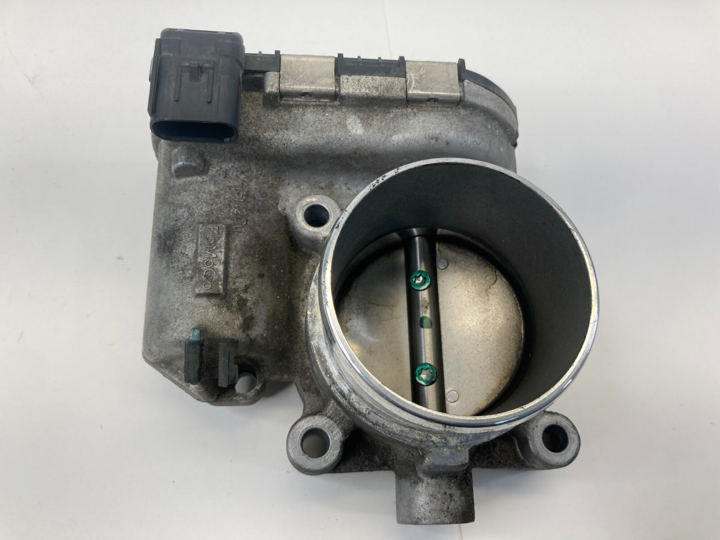 2014-2018 Ford Focus 14-19 Escape 2.0L Throttle Body Valve Assembly DS7E9F991BB