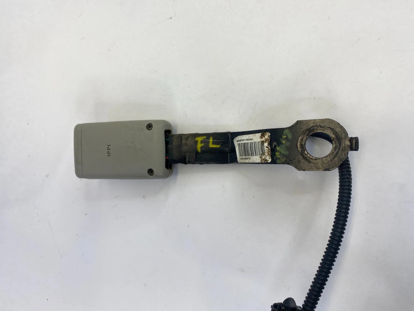 2011-2013 KIA FORTE FRONT LEFT DRIVER SIDE SEAT BELT BUCKLE 88830-1M80080 OEM