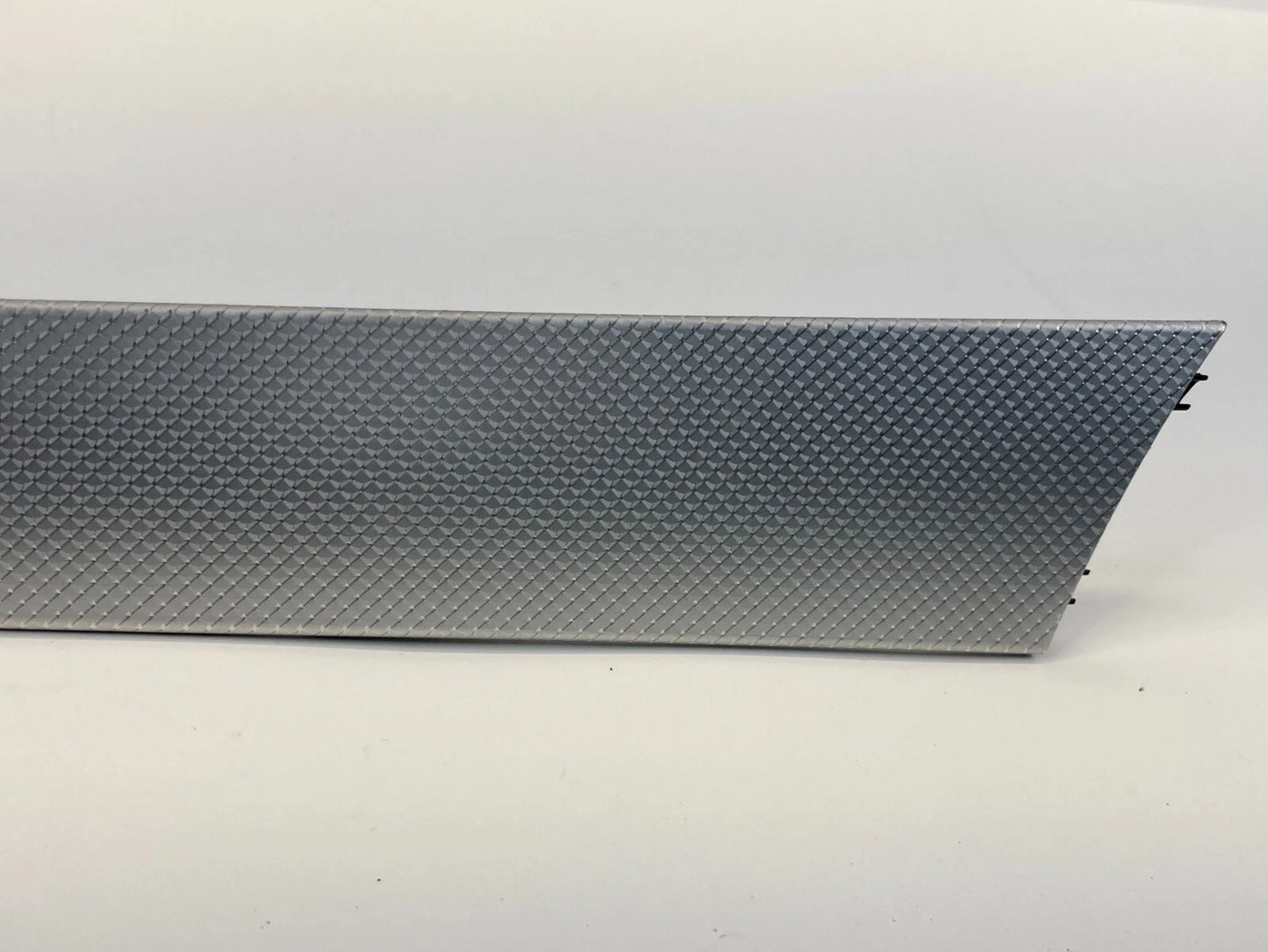 2013-2016 AUDI A4 QUATTRO FRONT RIGHT PASSENGER SIDE DOOR MOLDING TRIM BEZEL OEM