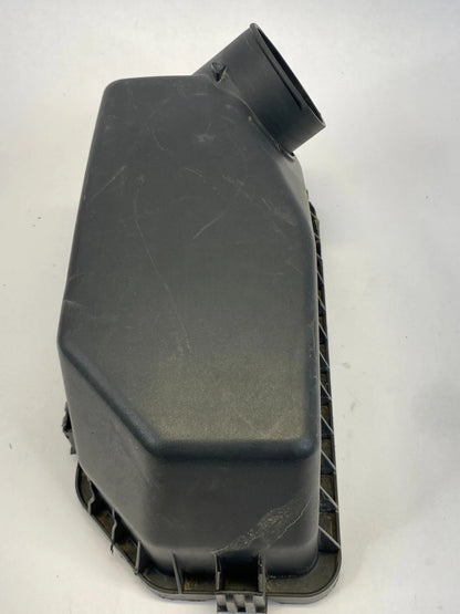 2010 2011 KIA SOUL 2.0L L4 AIR CLEANER FILTER BOX UPPER HOUSING 28111-2K300 OEM