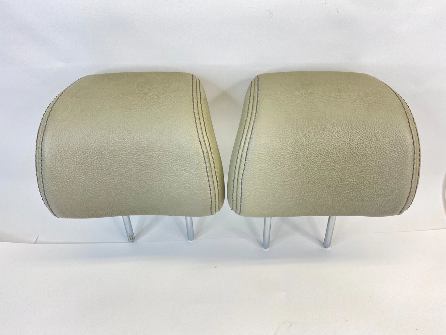 2006-2009 SAAB 9-5 95 FRONT SEAT HEADREST HEAD REST LEFT & RIGHT PAIR SET OEM