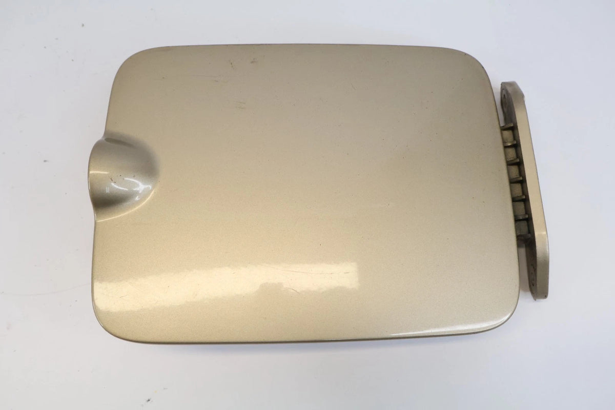 2006-2011 KIA RIO SEDAN FUEL FILLER TANK DOOR GAS LID COVER 69510-1G100 OEM