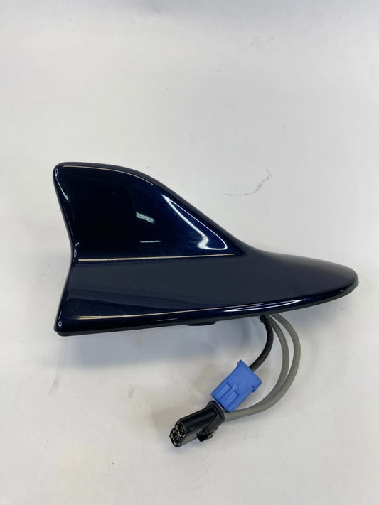 10-13 LEXUS IS250 IS350 SEDAN ROOF MOUNT SHARK FIN RADIO ANTENNA 86760-53050 OEM