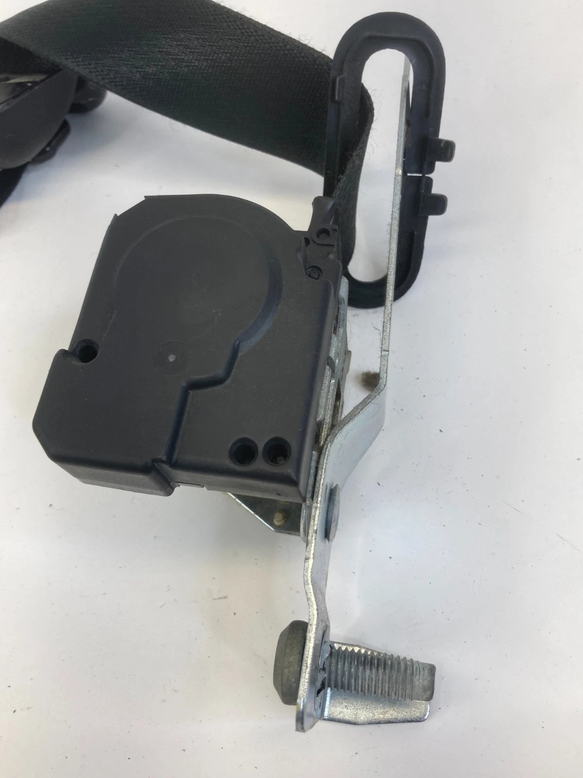 2004-2008 FORD F-150 F150 FRONT LEFT DRIVER SIDE SEAT BELT RETRACTOR OEM