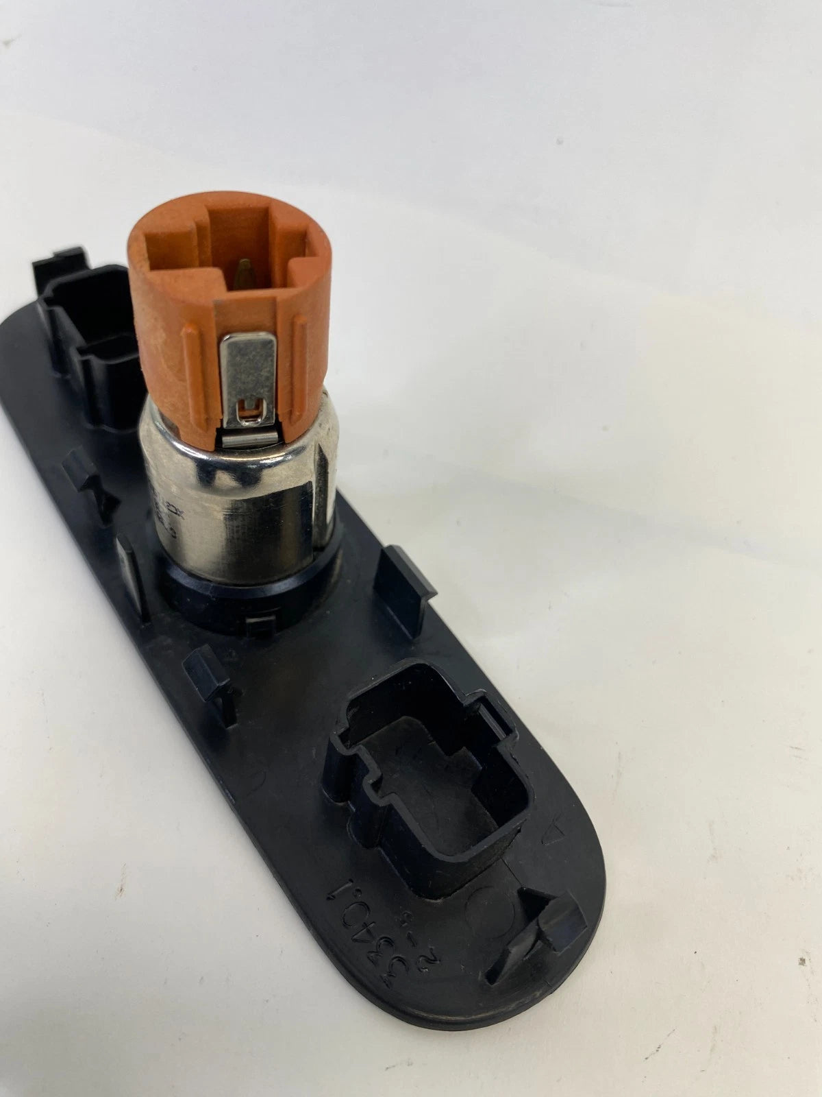 2004-2008 FORD F-150 CENTER DASH POWER OUTLET SOCKET TRIM OEM