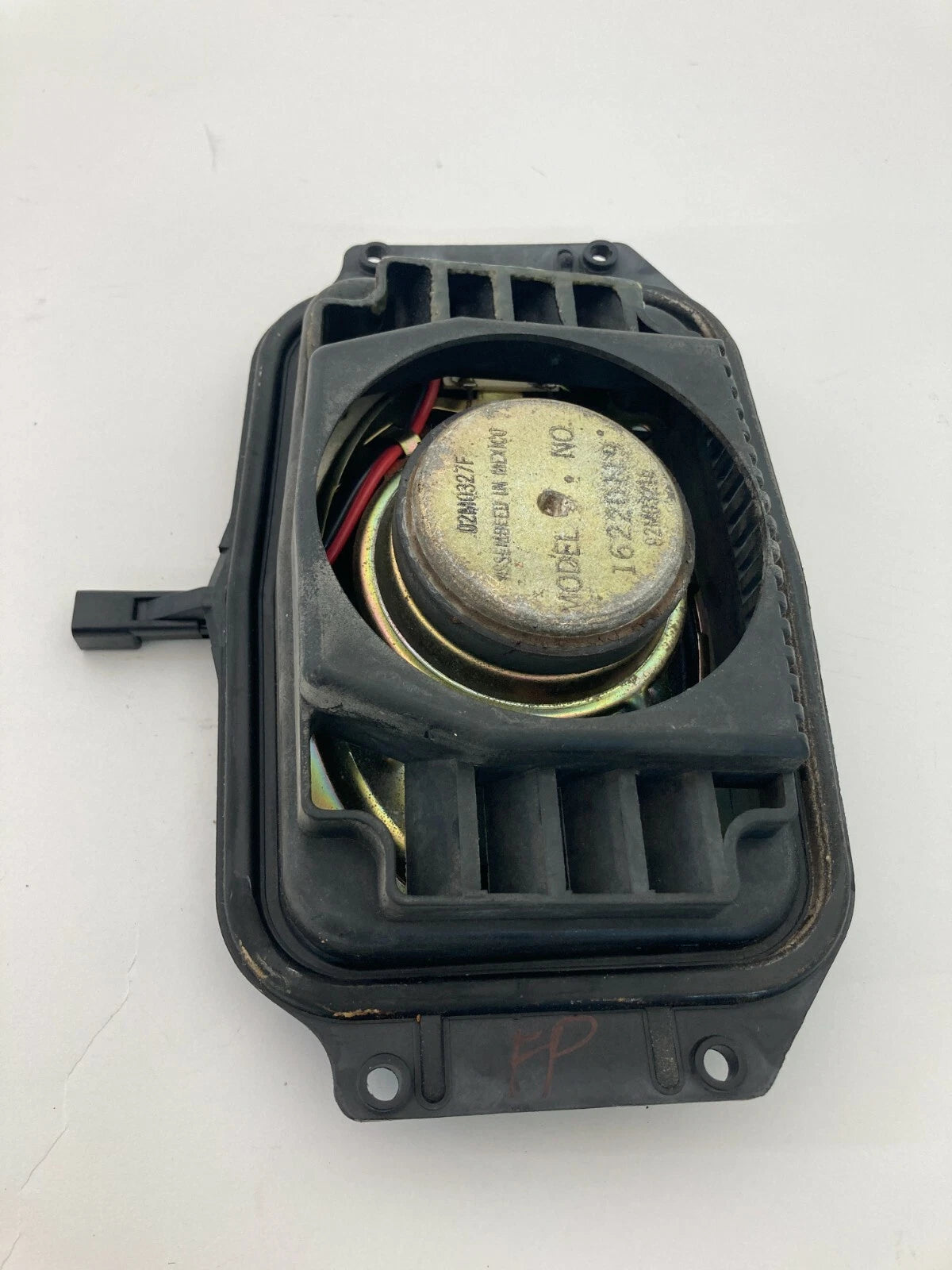 1997-2005 CHEVROLET CAVALIER FRONT RIGHT PASSENGER SIDE DOOR SPEAKER ASSEMBLY