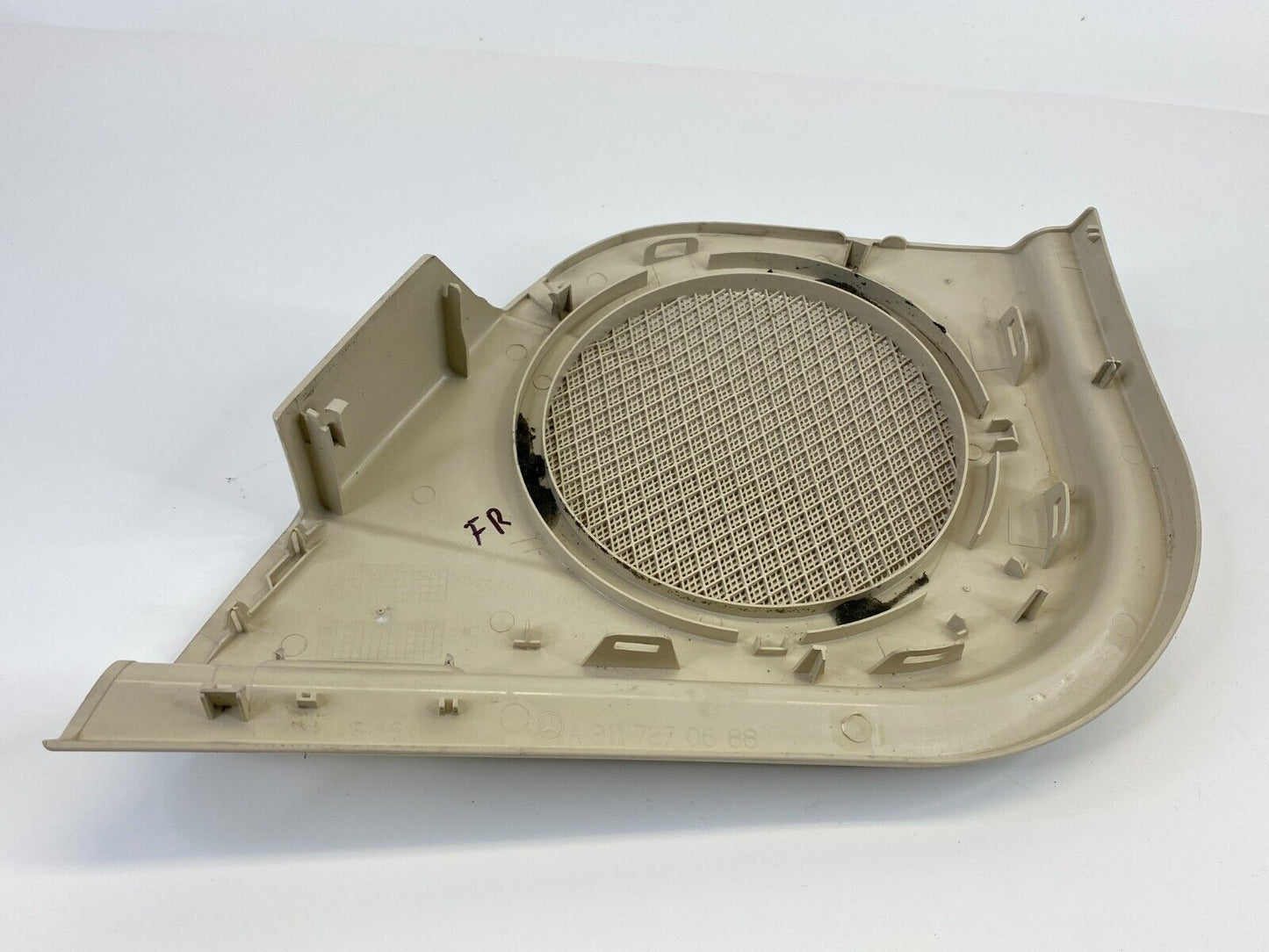 2003-2006 Mercedes Benz E500 Front Right Door Speaker Grille Cover 2117270688