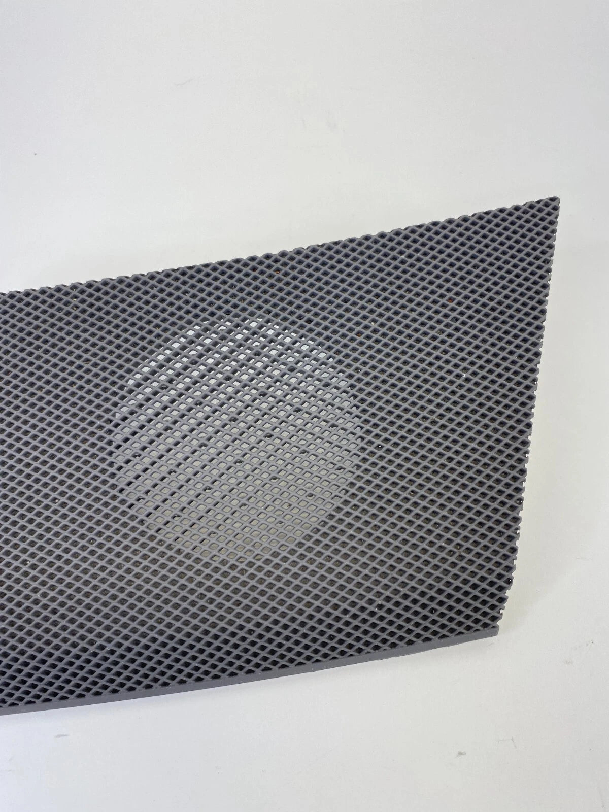 2002-2006 TOYOTA CAMRY DASH LEFT SPEAKER TWEETER GRILLE COVER TRIM 55472-AA010