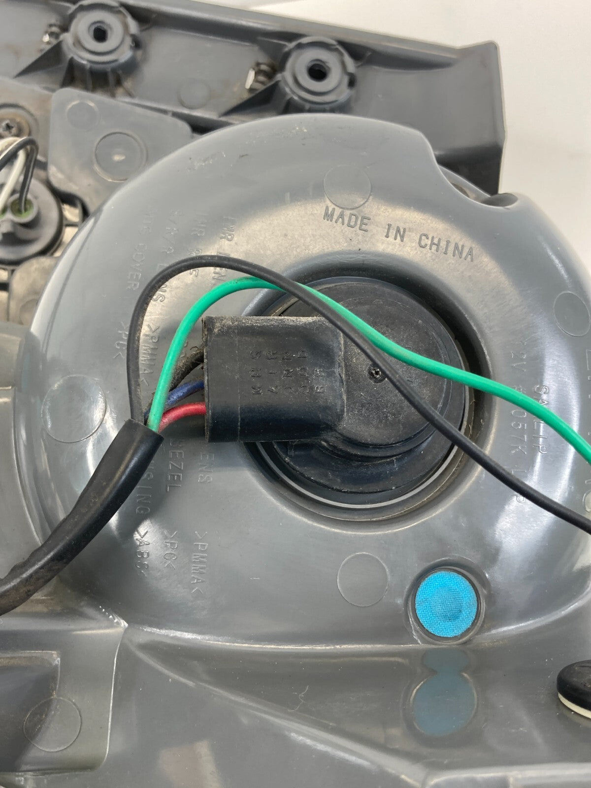 2011-2016 Chevrolet Cruze Sedan Left Driver LH Outer Taillight Tail Light Lamp