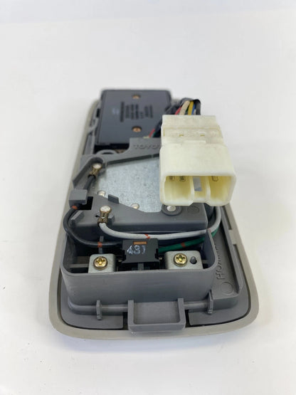 2003-2008 Pontiac Vibe Matrix Roof Overhead Dome Map Light w/ Sunroof Switch