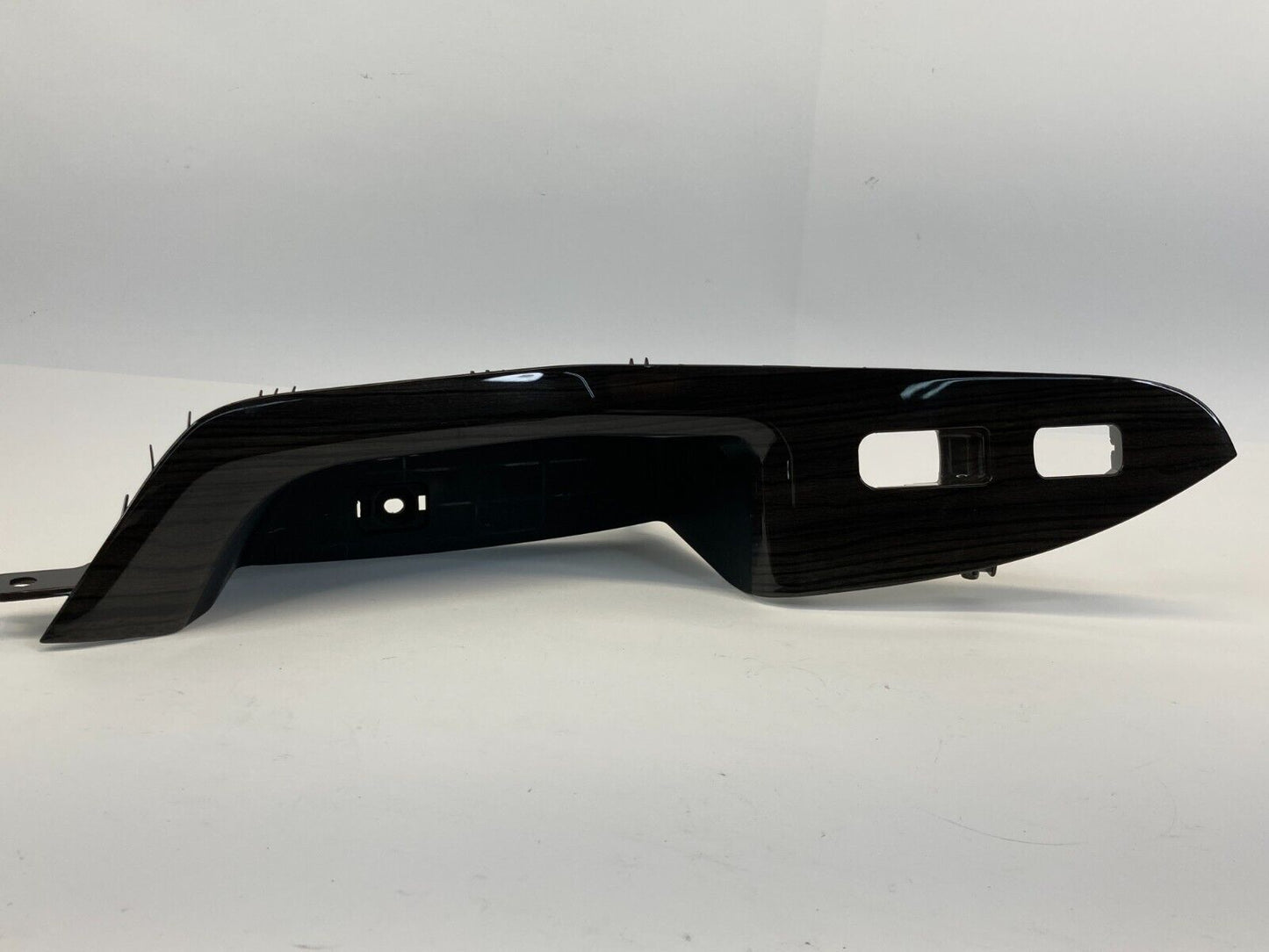 2011-2013 Kia Optima Front Right Side Door Window Switch Bezel Trim 2253395CA2