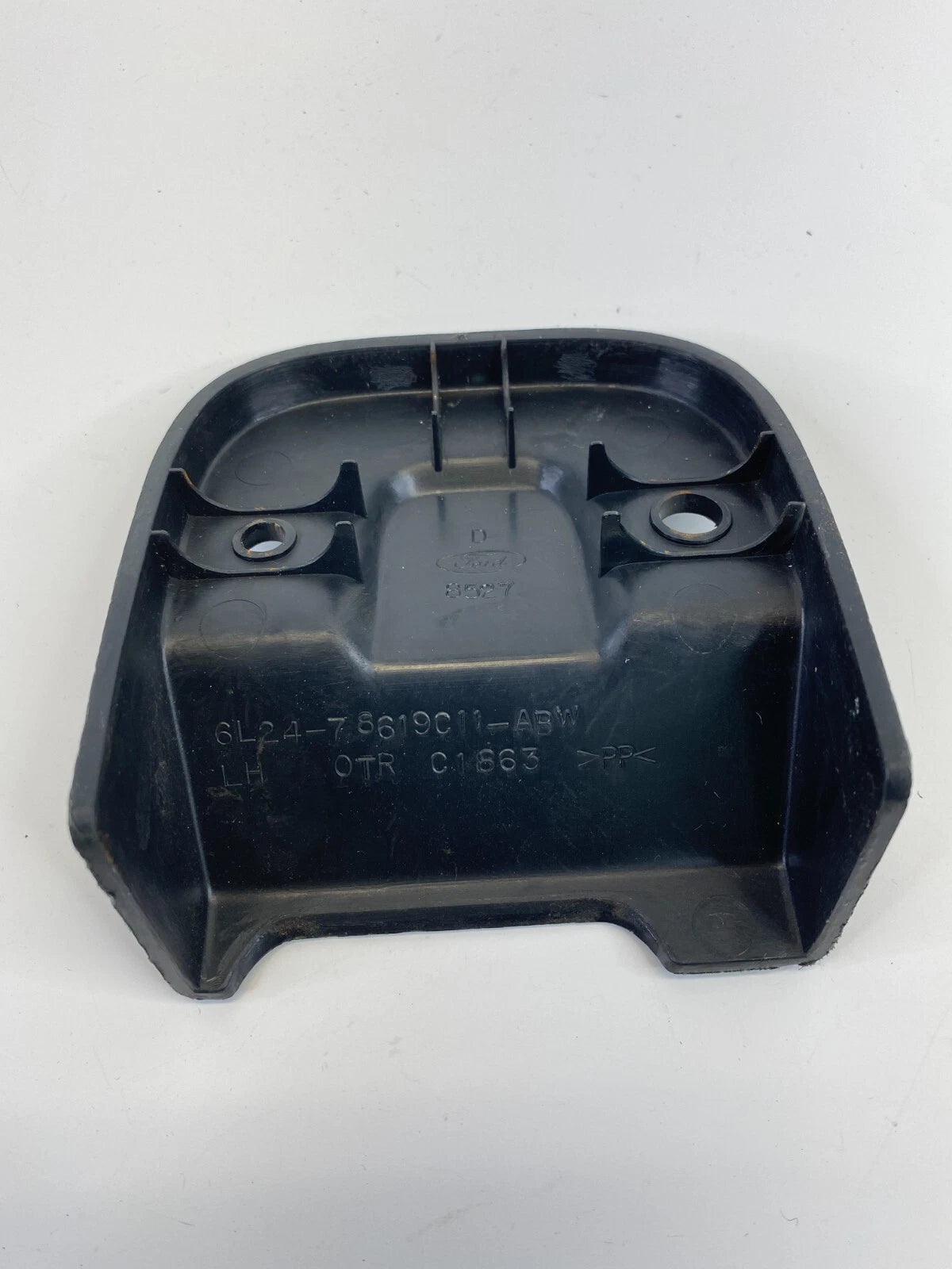 2006-2010 FORD EXPLORER FR LEFT SIDE SEAT TRACK END COVER TRIM CAP 78619C11 OEM