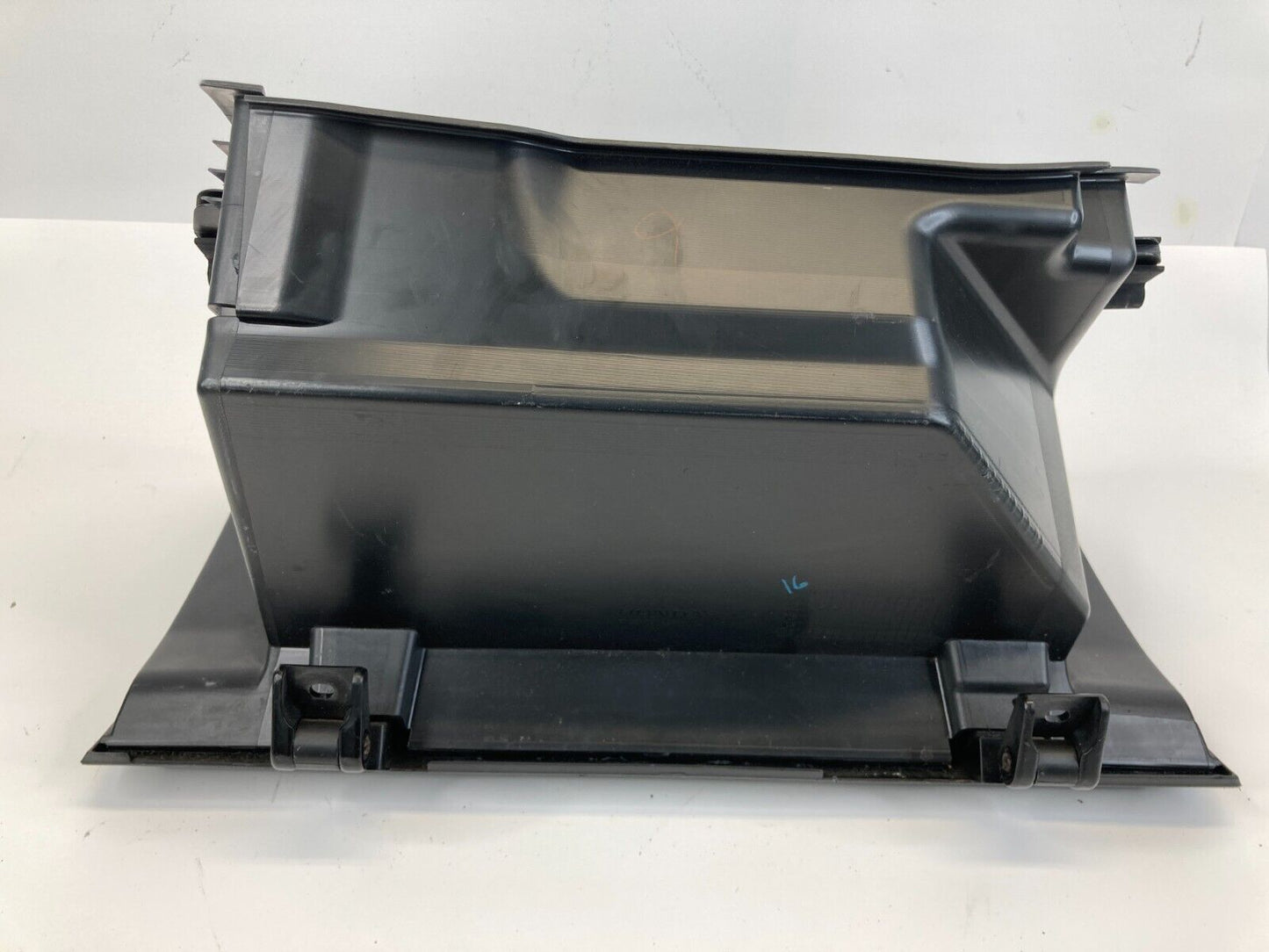 2007 2008 Honda Fit Glove Box Storage Compartment Assembly 77502-SLN-A0 OEM