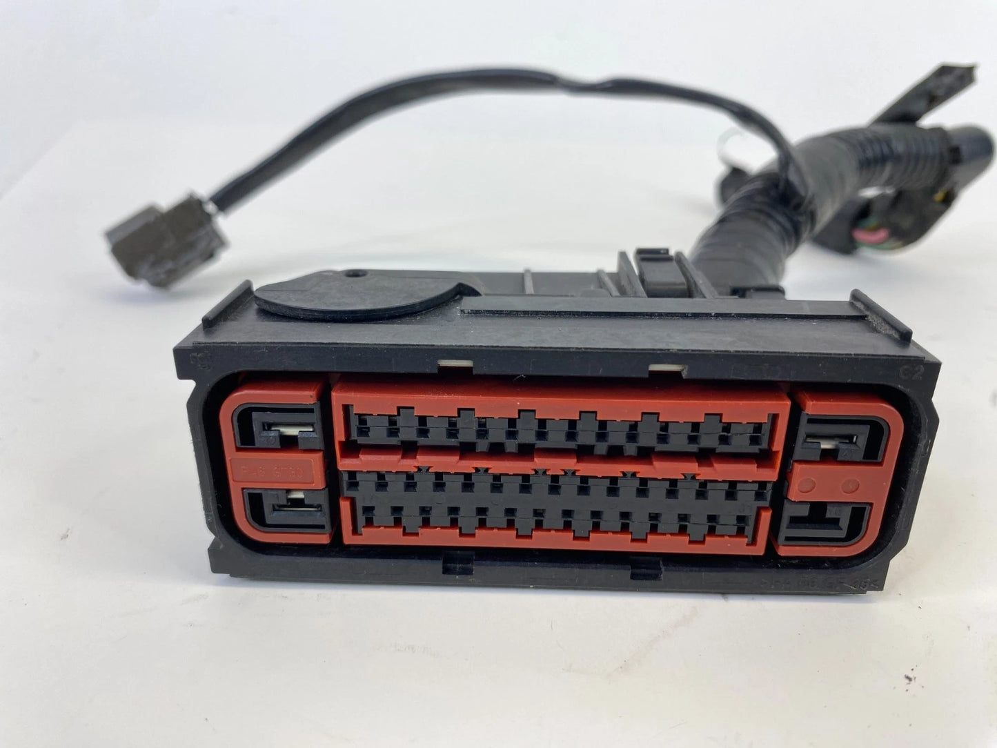 2010 2011 Mazda 3 2.0L FWD ABS Anti Lock Brake Pump Plug Connector OEM