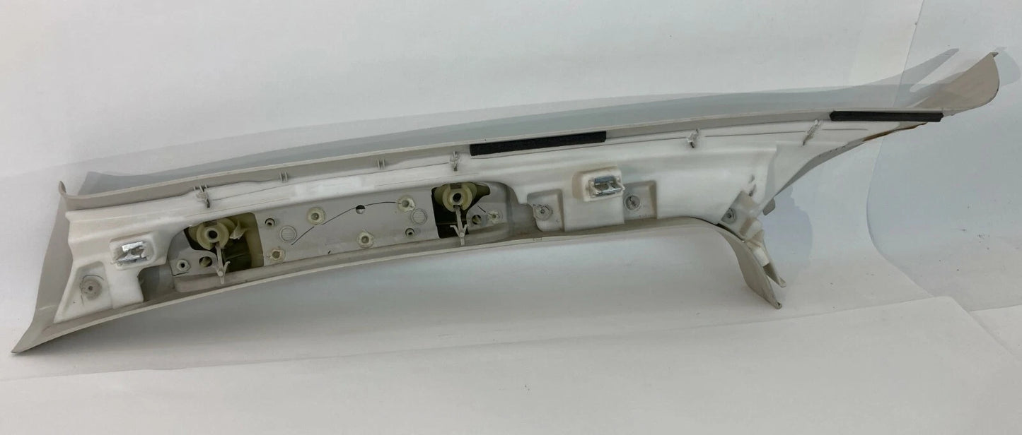 2008-2010 CHRYSLER TOWN & COUNTRY INNER RIGHT WINDSHIELD A PILLAR GRAP HANDLE