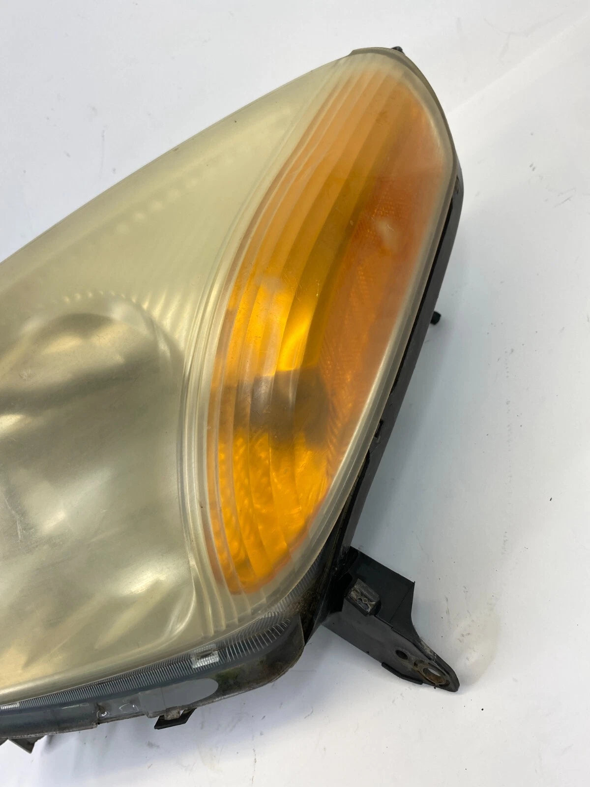 2001 2002 2003 TOYOTA RAV4 LEFT DRIVER SIDE HEADLIGHT HEADLAMP ASSEMBLY LH OEM