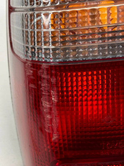 1996-2000 TOYOTA 4RUNNER LEFT DRIVER SIDE TAIL LIGHT LAMP TAILLIGHT TAILLAMP
